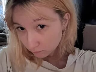 Lilfain_baby live webcam thumbnail