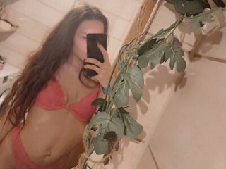 LiliMiel live webcam thumbnail