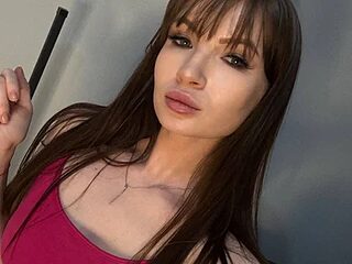 LillianFowler live webcam thumbnail