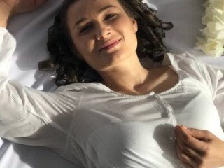 Lillian_White live webcam thumbnail