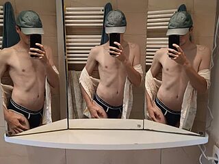 Lilly_cd live webcam thumbnail