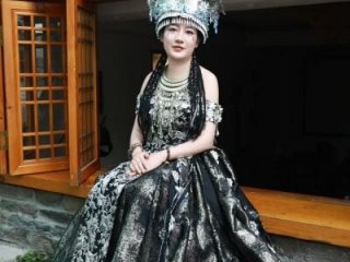 Lily-888 live webcam thumbnail