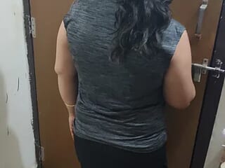 Lily-Darlling live webcam thumbnail
