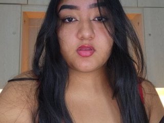 LilyWhitney live webcam thumbnail