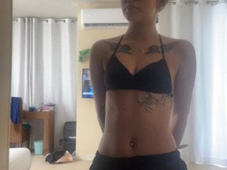 LilytReinolds live webcam thumbnail