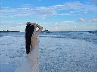 Lilyy_babyy live webcam thumbnail