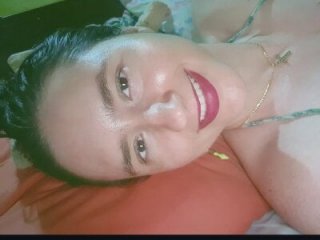 Linda_Hot13 live webcam thumbnail