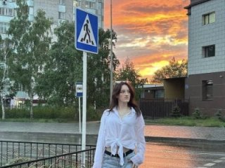 LisaBoddy live webcam thumbnail