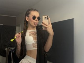 LisaFreierxx live webcam thumbnail