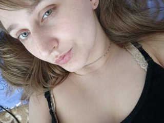 Lissa213 live webcam thumbnail