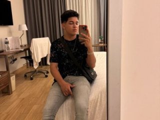 LittleDavid_1 live webcam thumbnail