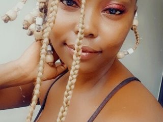 LittleDirtyslutt live webcam thumbnail