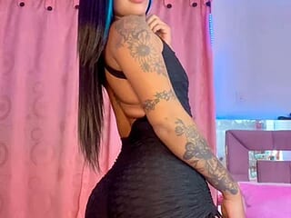 Little_Gaby_ live webcam thumbnail