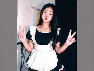 Littleslutty_baby live webcam thumbnail