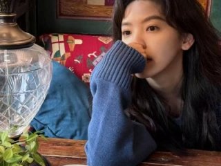 Liuyifei2005 live webcam thumbnail