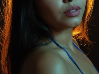 Liz__stone live webcam thumbnail