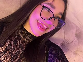liadakota_ live webcam thumbnail