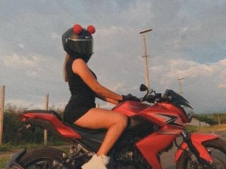 liahot69 live webcam thumbnail