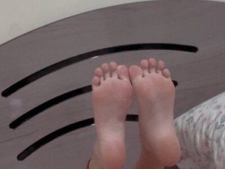 liakralll live webcam thumbnail