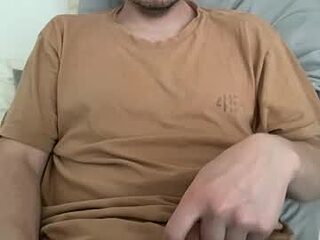 lightsoutlap live webcam thumbnail