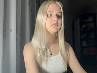 lilith_butterfly live webcam thumbnail