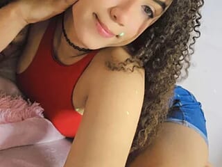 lilith_isabella25 live webcam thumbnail