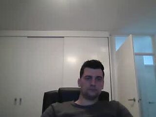 lillbiatch live webcam thumbnail