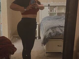 lillysubmissive live webcam thumbnail
