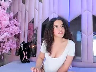lily_monroe1 live webcam thumbnail