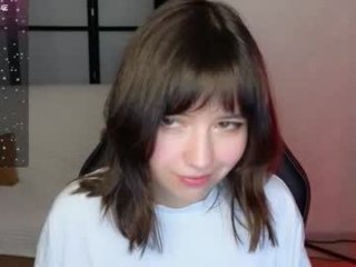 lina_brownie live webcam thumbnail