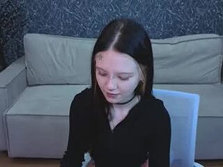 lina_xd live webcam thumbnail
