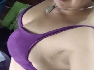 liriomilf live webcam thumbnail