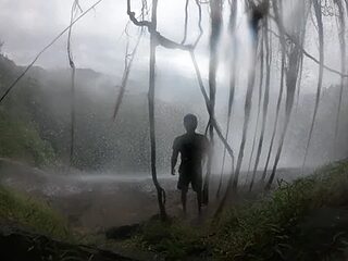 little-monter live webcam thumbnail