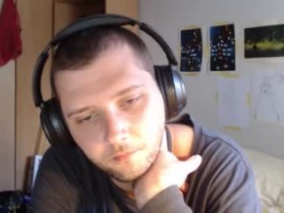 littlealien7 live webcam thumbnail