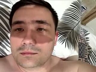 live_8 live webcam thumbnail