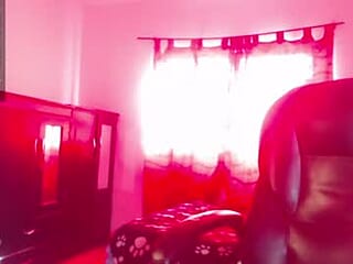liz664192 live webcam thumbnail