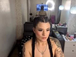 lizha_milf live webcam thumbnail