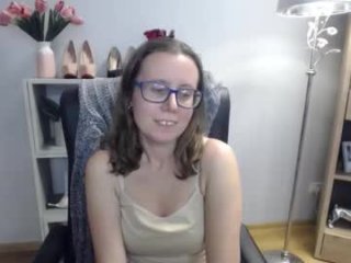 lizzy_sparkle live webcam thumbnail