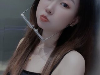 LLLauren_999 live webcam thumbnail