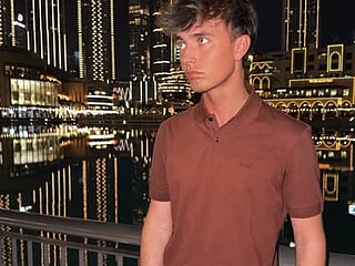 llucagray live webcam thumbnail
