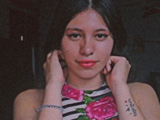 LOLIITA__LOVE live webcam thumbnail