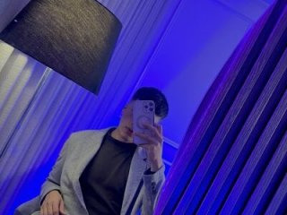 Logan_smith1 live webcam thumbnail