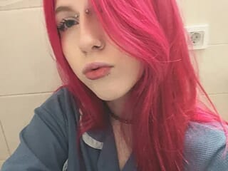 Lola_Ray_ live webcam thumbnail