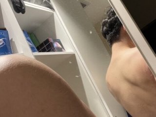 Look_4a_Girl live webcam thumbnail