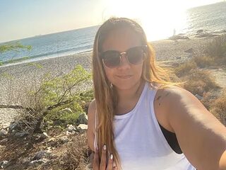 LoreinnFox live webcam thumbnail