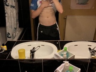 Loulou_2007 live webcam thumbnail