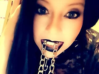 Love_Ashlii live webcam thumbnail