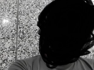 Lovegirls1818 live webcam thumbnail