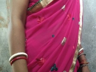 Lovely12streaming live webcam thumbnail