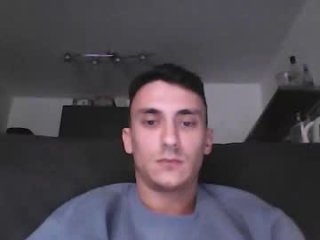 logann1103 live webcam thumbnail
